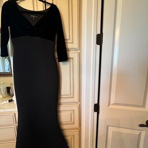 Betsy & Adam Black Sheath Dress V-Neck 3/4 Sleeve